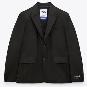 ZARA ADERERROR OVERSIZED BLAZER
BLACK SMALL